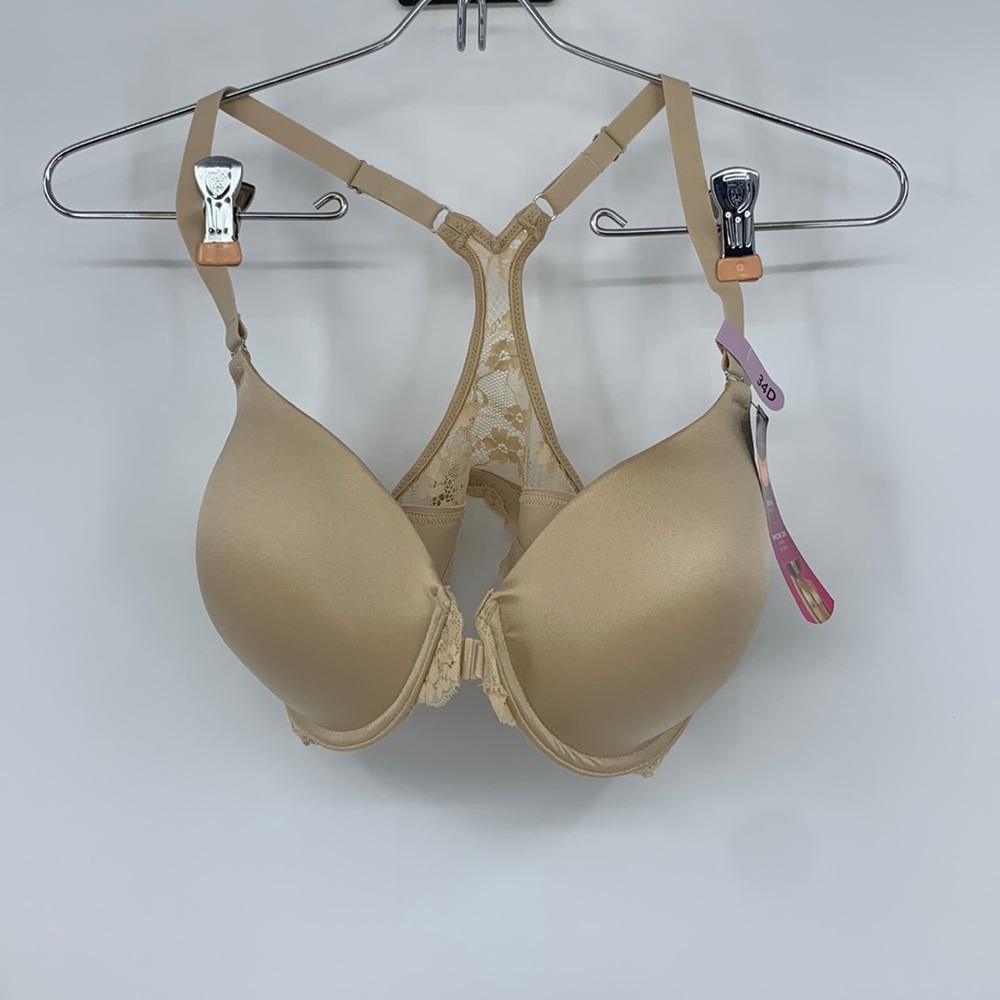 34D, Maidenform bra